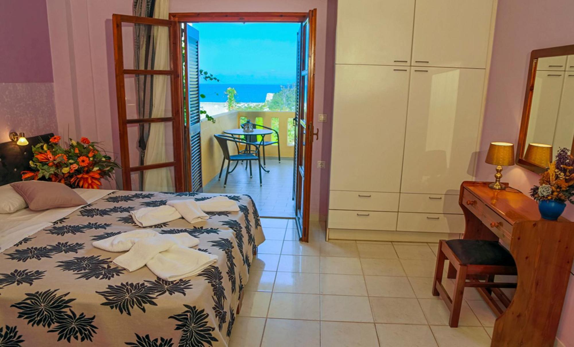 Asterias Studios & Apartments Kalyves Pokoj fotografie